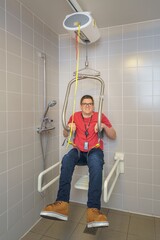 Deckenlifter mit Hebebügel